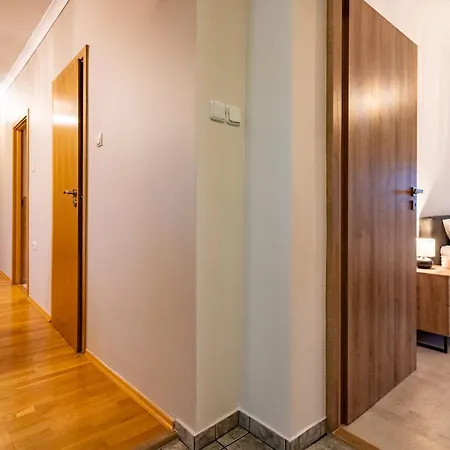 Cosy By Bookinghost Bielsko-Biała