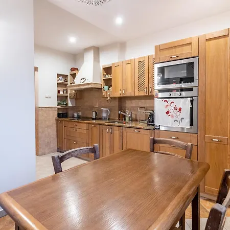 Apartamento Cosy By Bookinghost