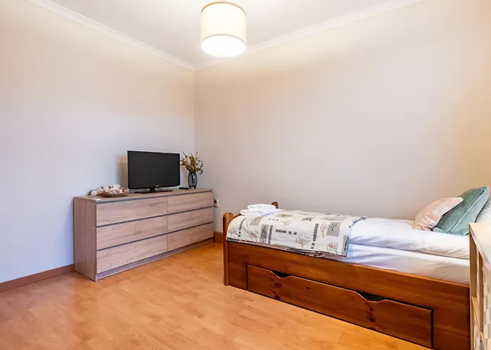 Cosy By Bookinghost *