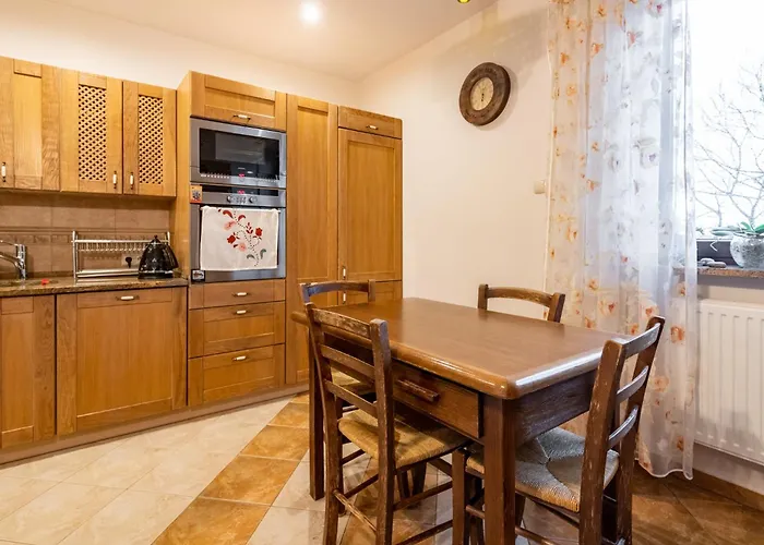 Cosy By Bookinghost * 别尔斯克-比亚拉